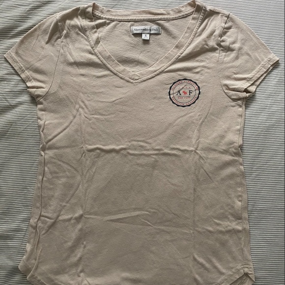 Abercrombie & Fitch T-Shirt - Picture 1 of 1
